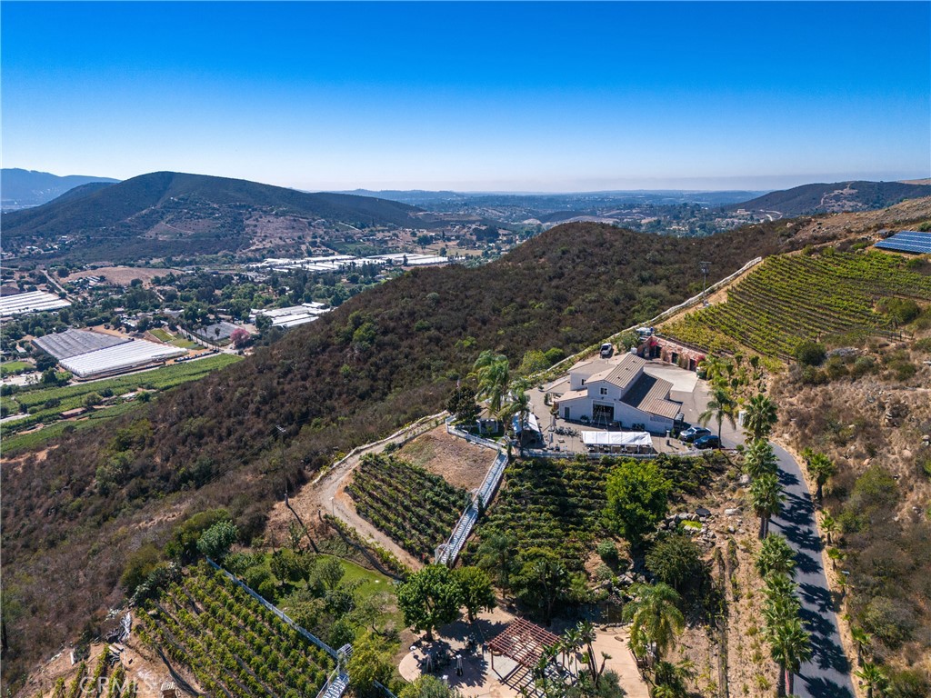 2284 Sunshine Mountain Road Property Photo 44
