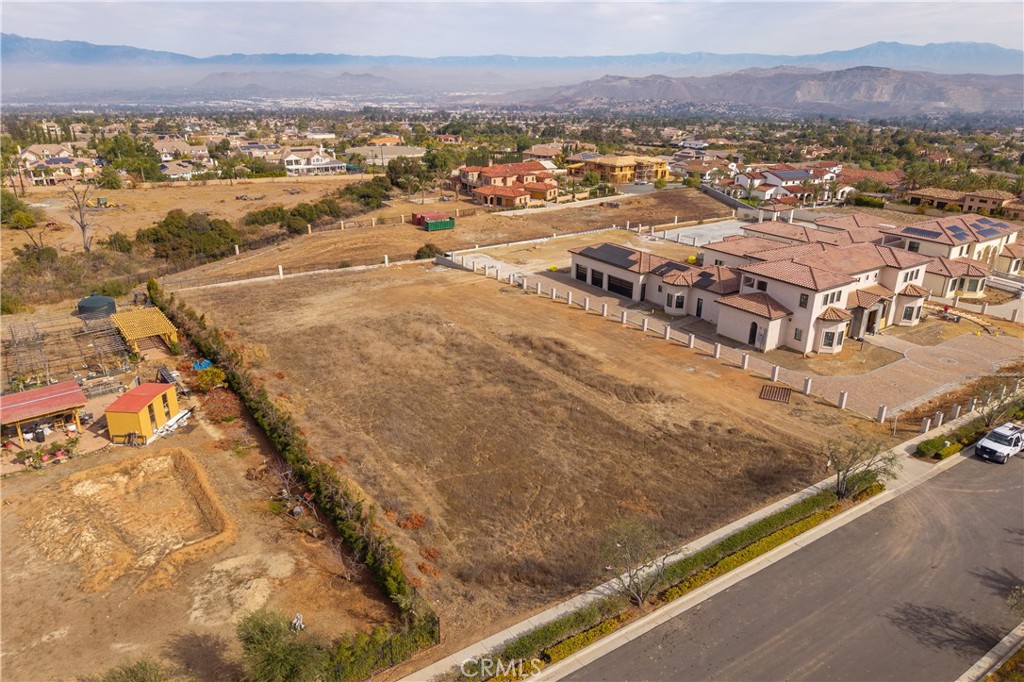 1127 Casper Circle Property Photo 6