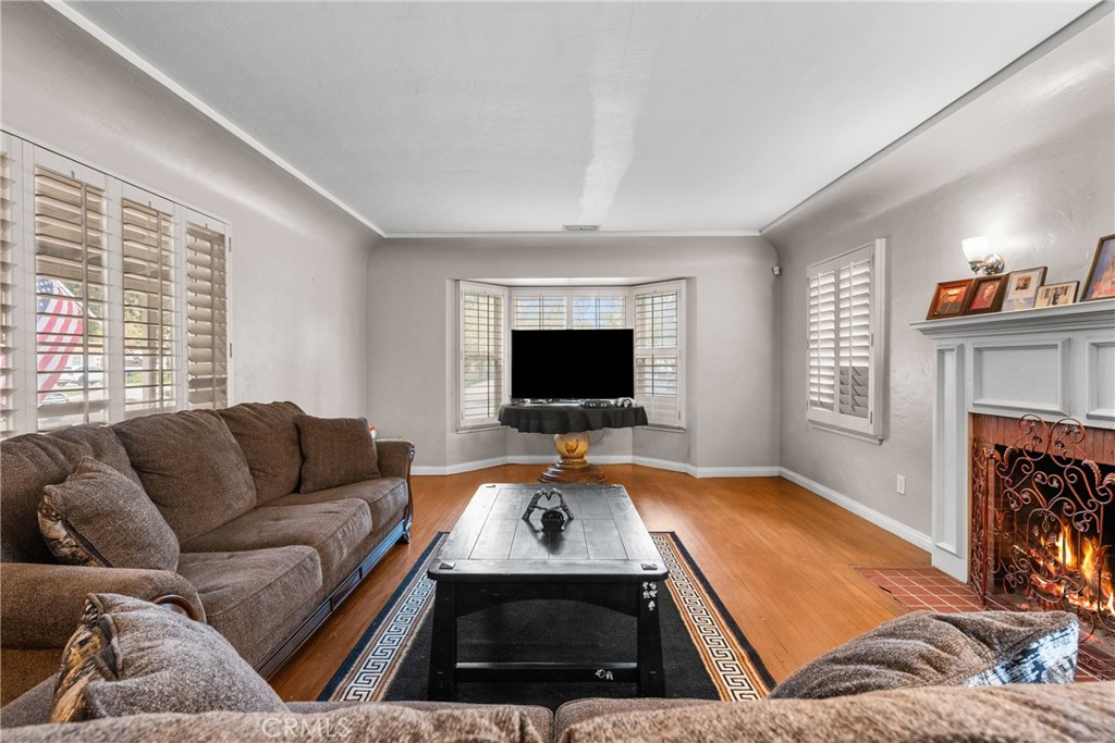 3288 N I Street Property Photo 3