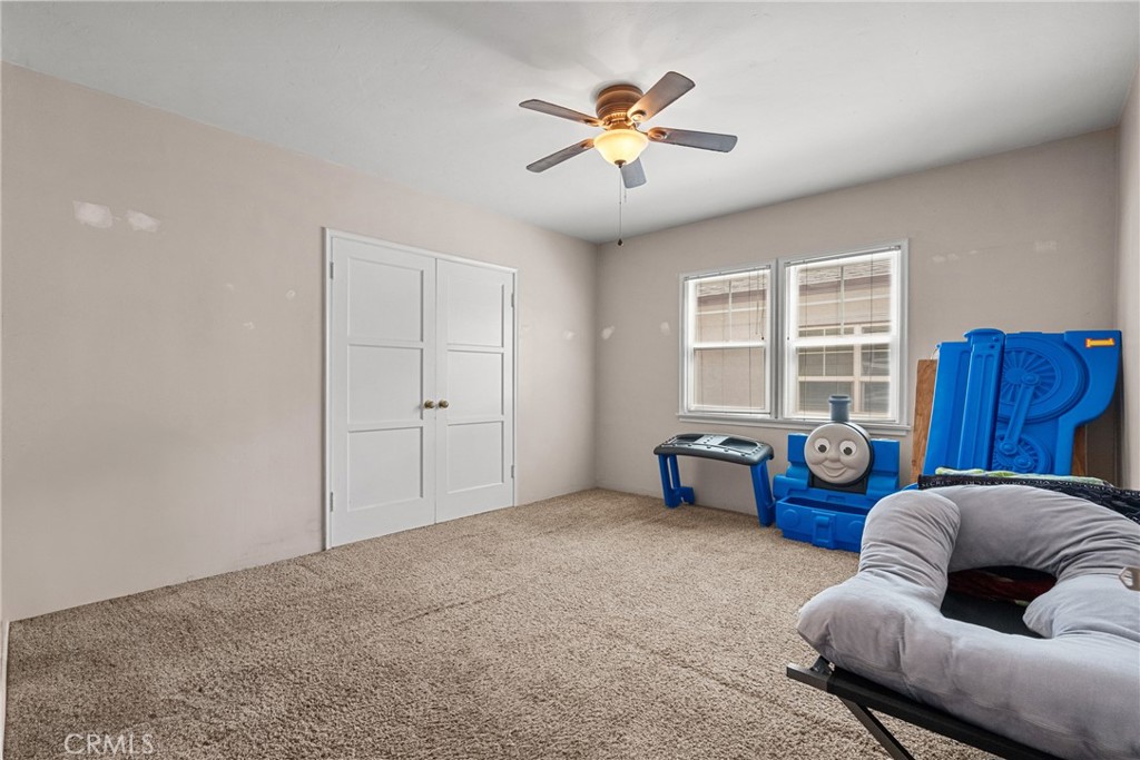 3288 N I Street Property Photo 10