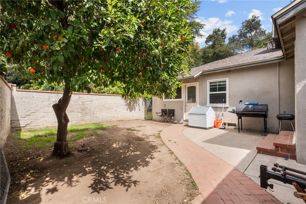 3288 N I Street Property Photo 12