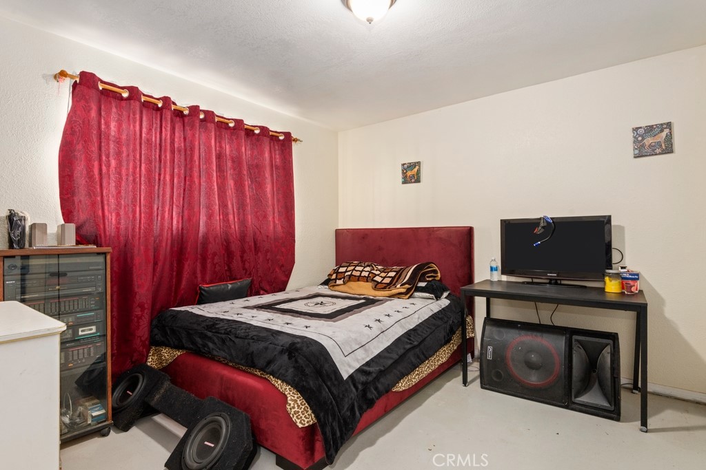 12077 Sand Avenue Property Photo 14