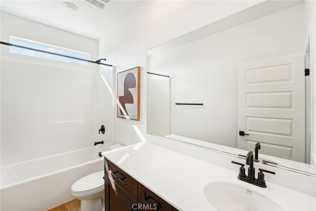 911 Lumia Circle Property Photo 18