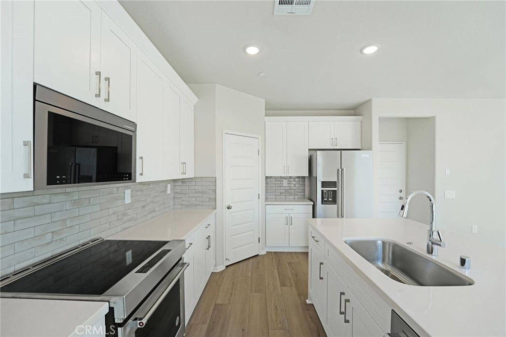 2052 Zest Street Property Photo 10