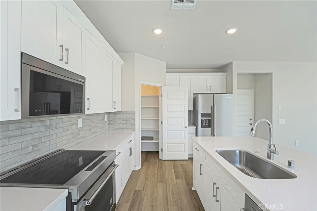2052 Zest Street Property Photo 11