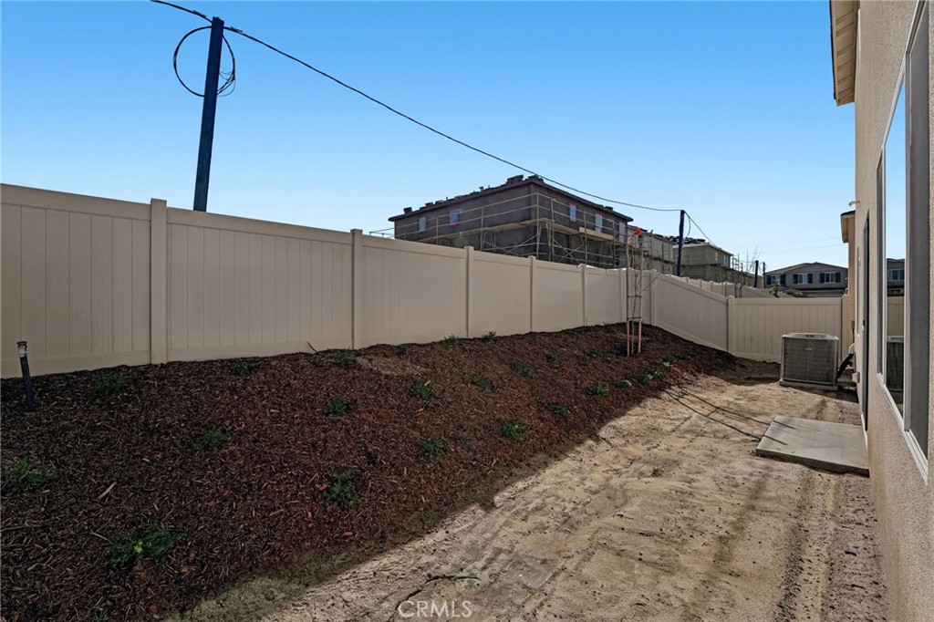 2052 Zest Street Property Photo 34