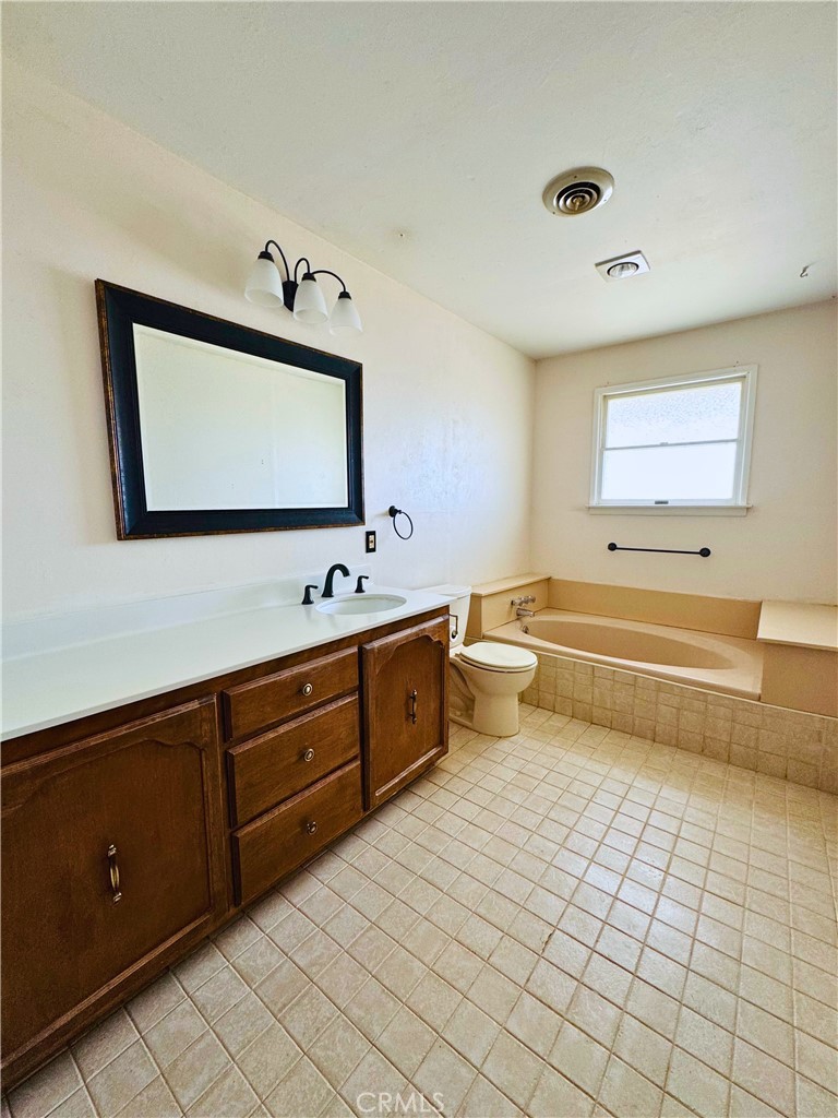 11960 18th Avenue Property Photo 11
