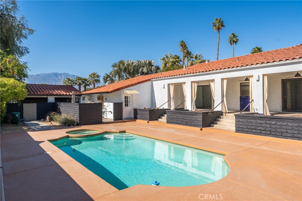 39900 Desert Sun Drive Property Photo