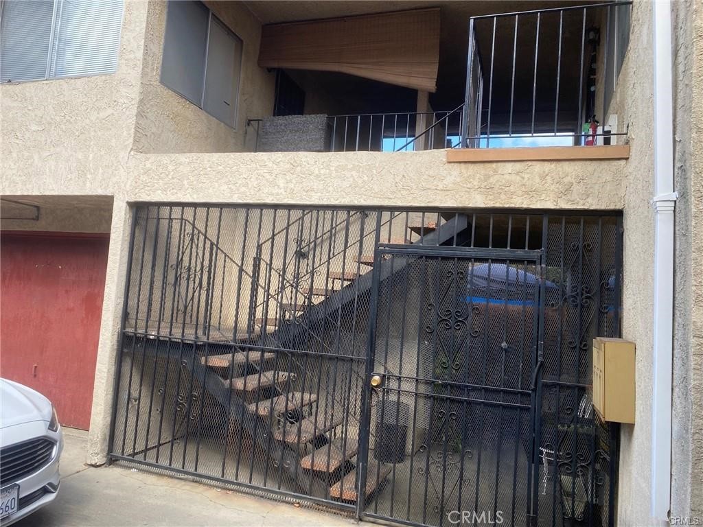 6140 Orange Avenue Property Photo 4