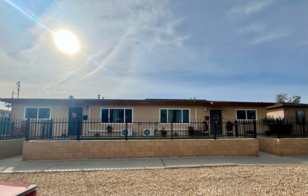 1030 W Romneya Drive Property Photo 1