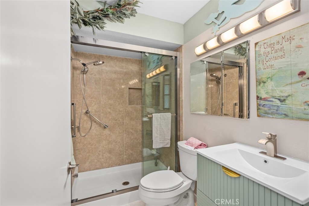 3242 San Amadeo 2b Property Photo 23