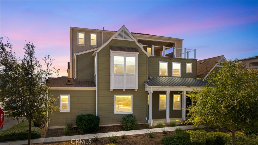 121 Pastel Property Photo