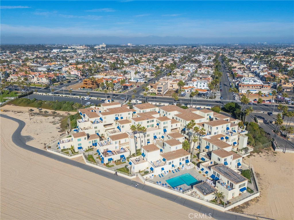 711 Pacific Coast 313 Property Photo 1