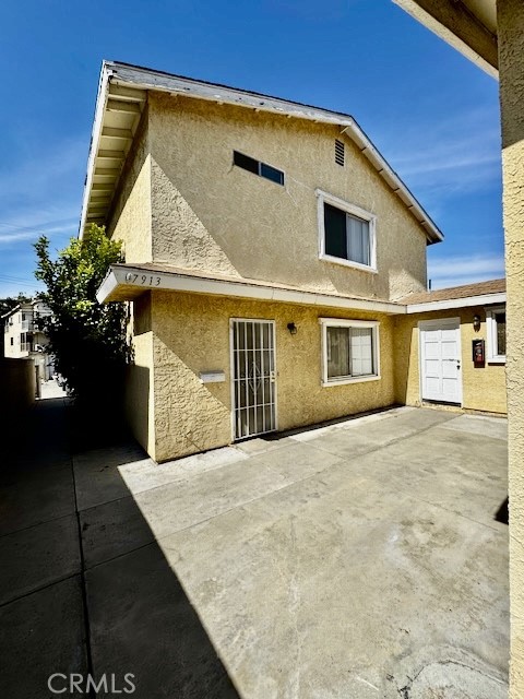 7913 Comstock Avenue Property Photo