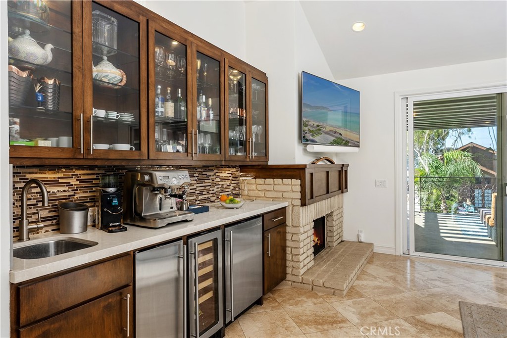 154 12th Street Property Photo 7