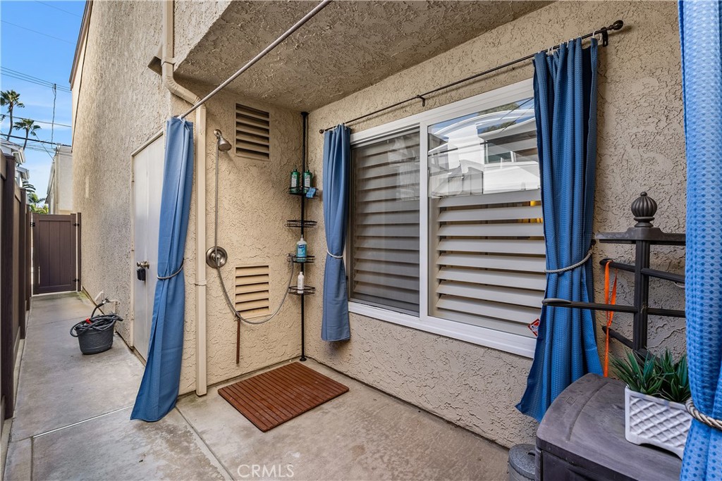 154 12th Street Property Photo 25