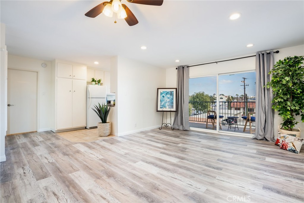 400 N Acacia Avenue C 39 Property Photo