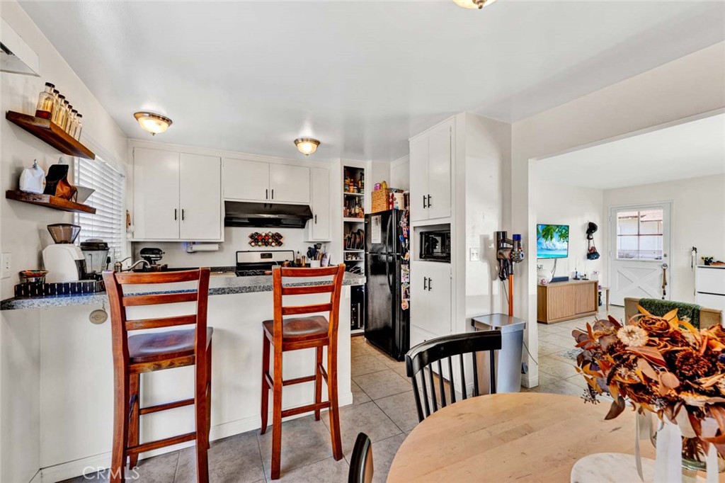 664 Center Street A B & C Property Photo 12