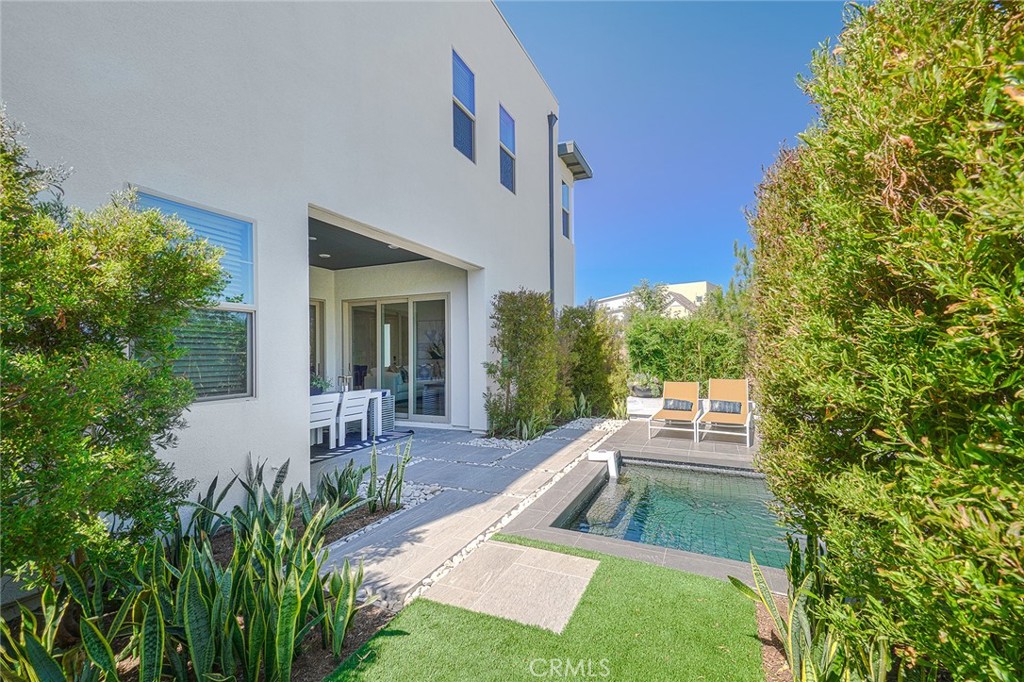 173 Scale Property Photo 3