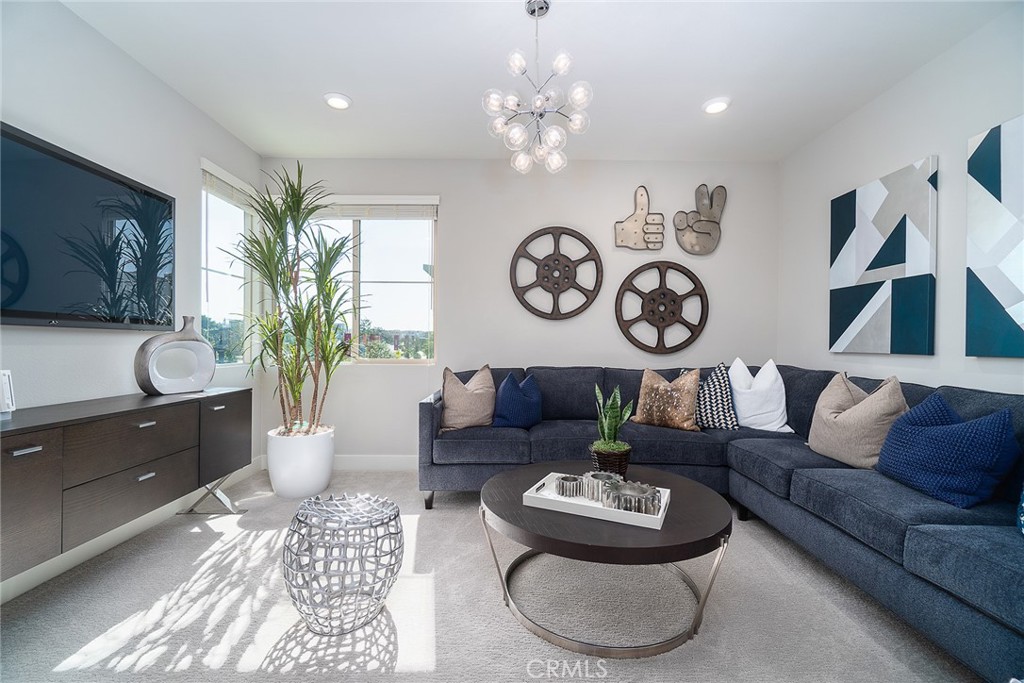 173 Scale Property Photo 14