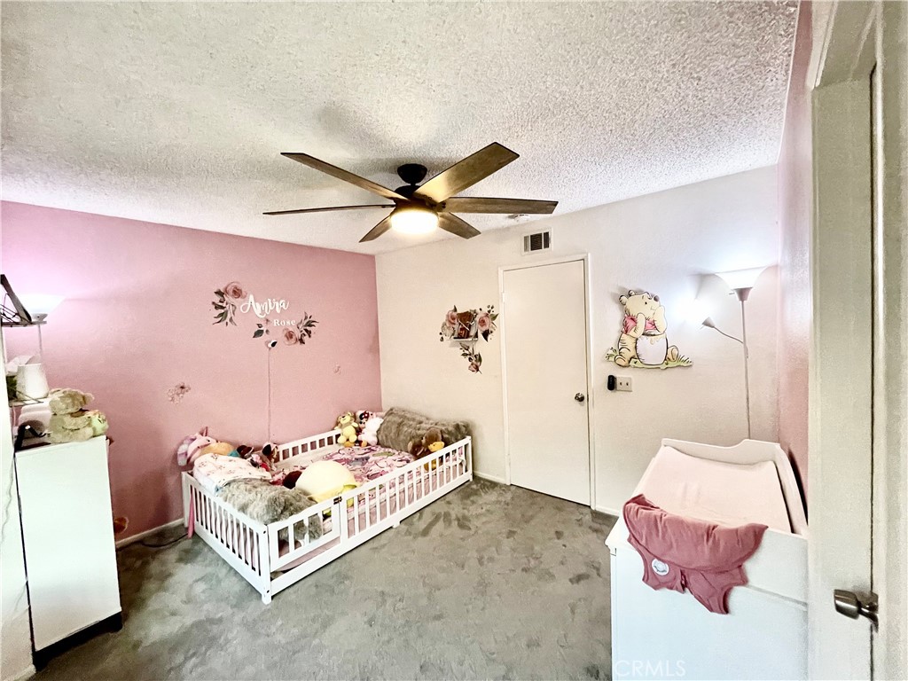 8723 Pine Crest Place Property Photo 25
