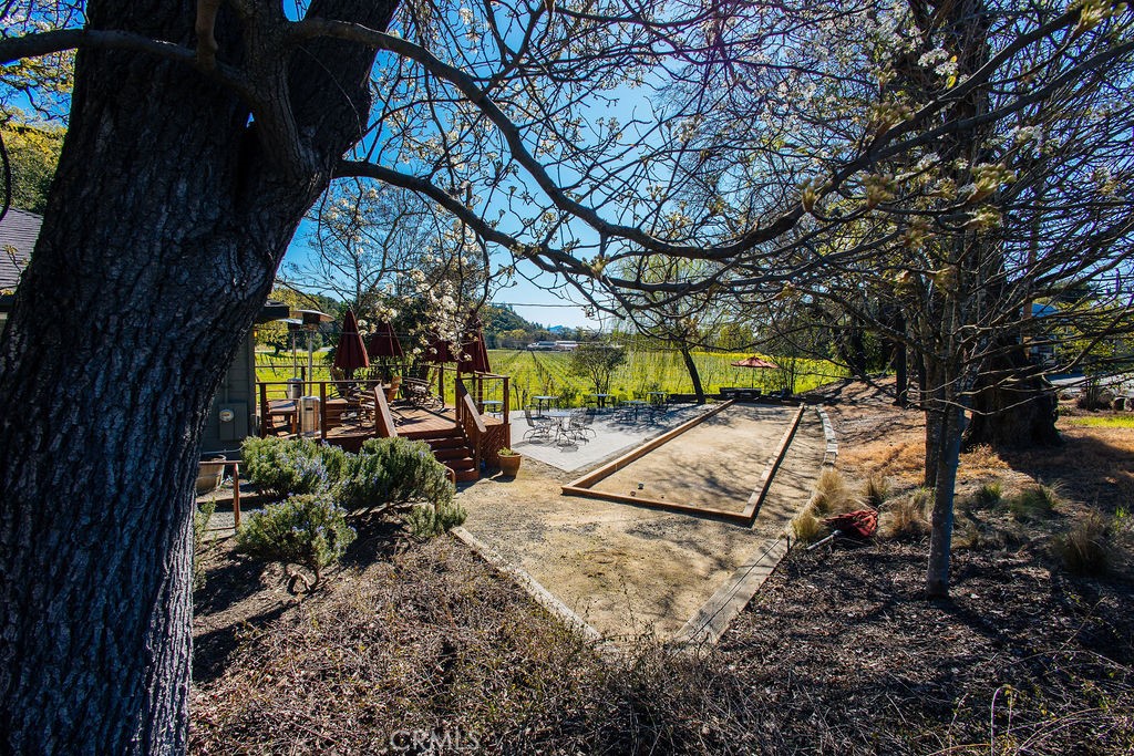 1001 Silverado Trail South Property Photo 18