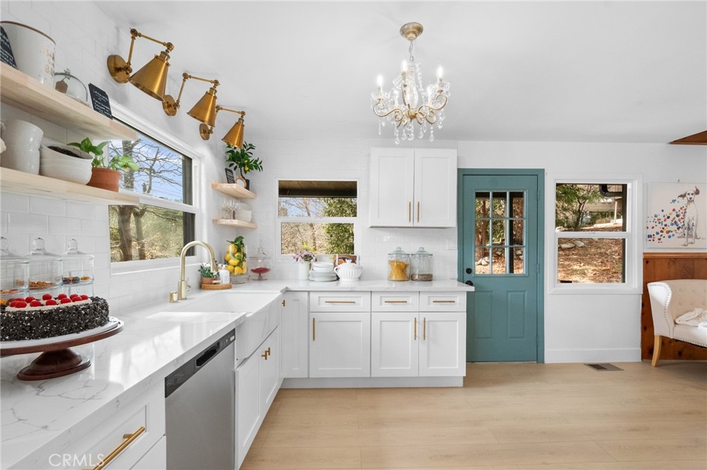 23864 Springwater Road Property Photo 18