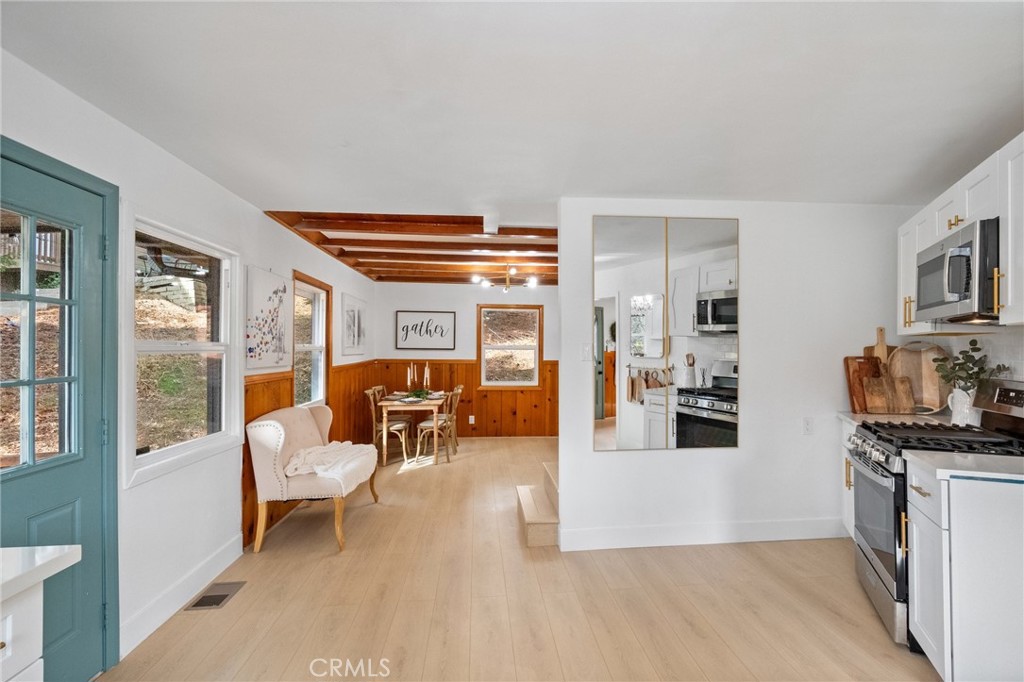 23864 Springwater Road Property Photo 21