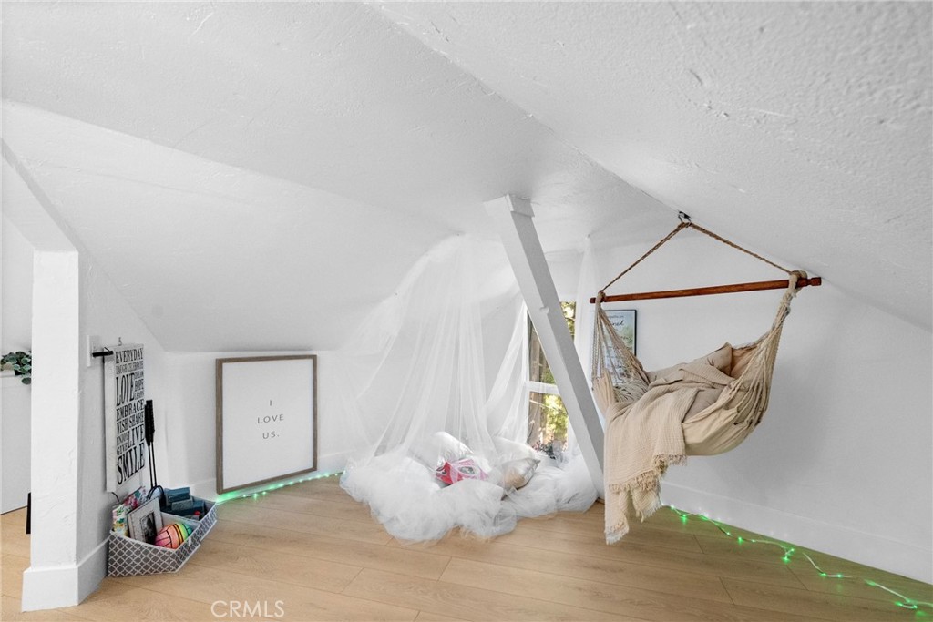 23864 Springwater Road Property Photo 47