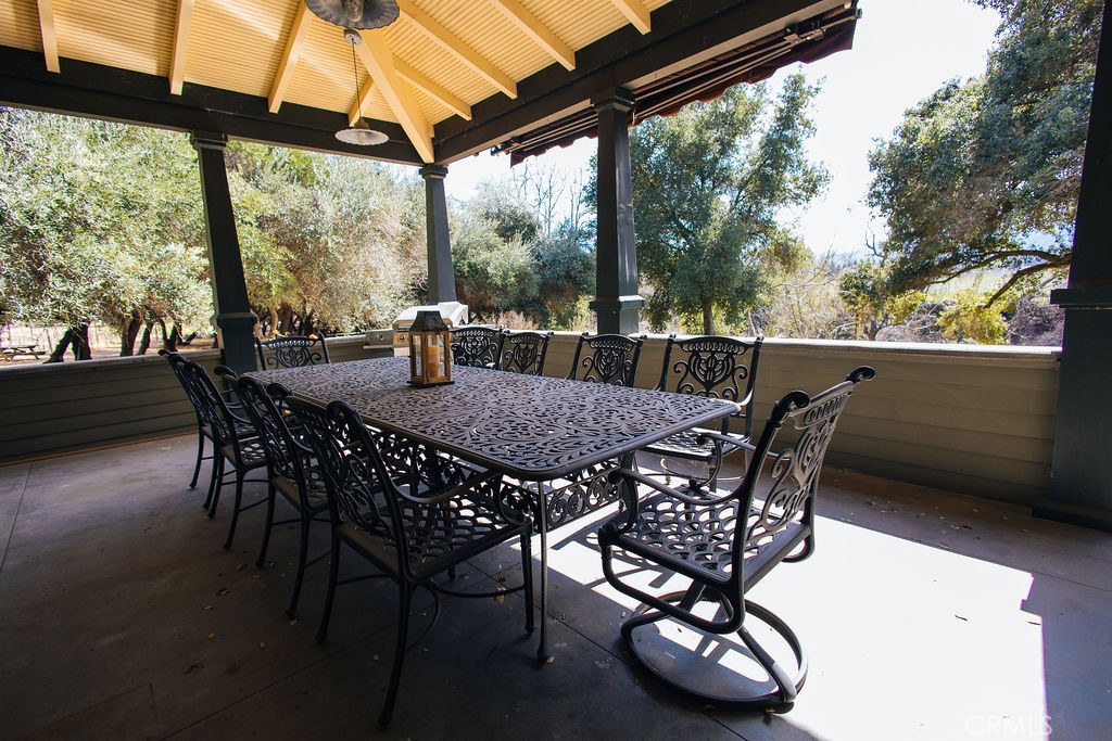 1001 Silverado Trail South Property Photo 34