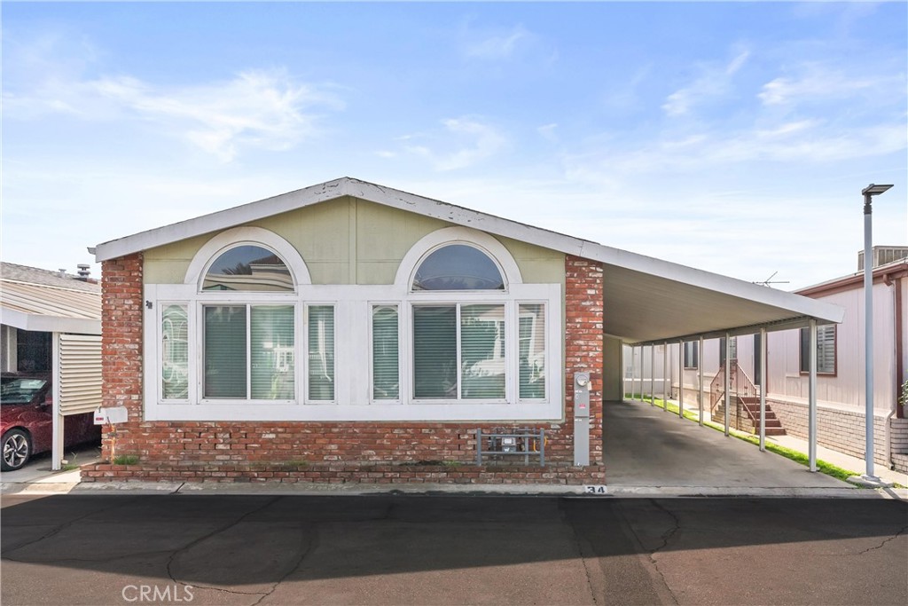 19127 Pioneer Boulevard 34 Property Photo