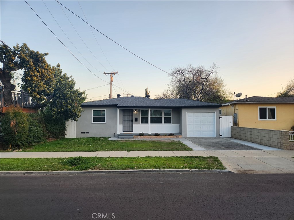 9716 Garibaldi Avenue Property Photo