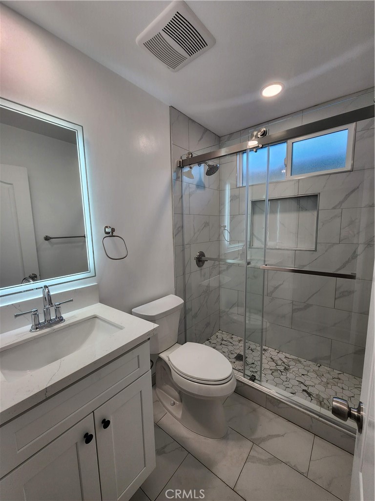 9716 Garibaldi Avenue Property Photo 6