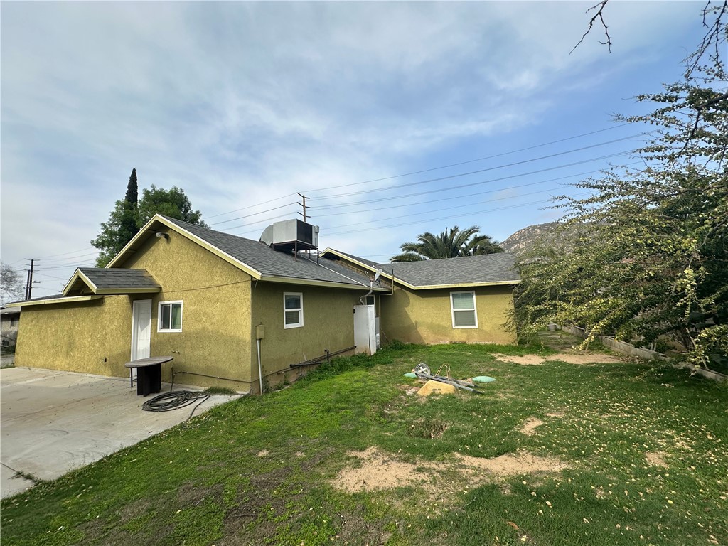 12377 La Cadena Drive Property Photo 10