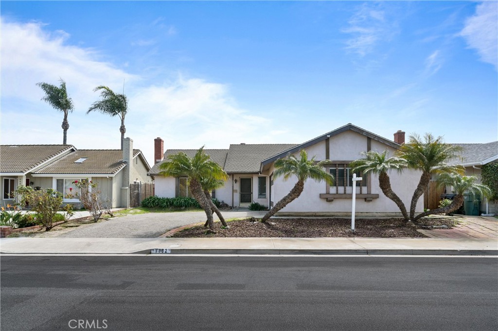 9632 Woodlawn Property Photo