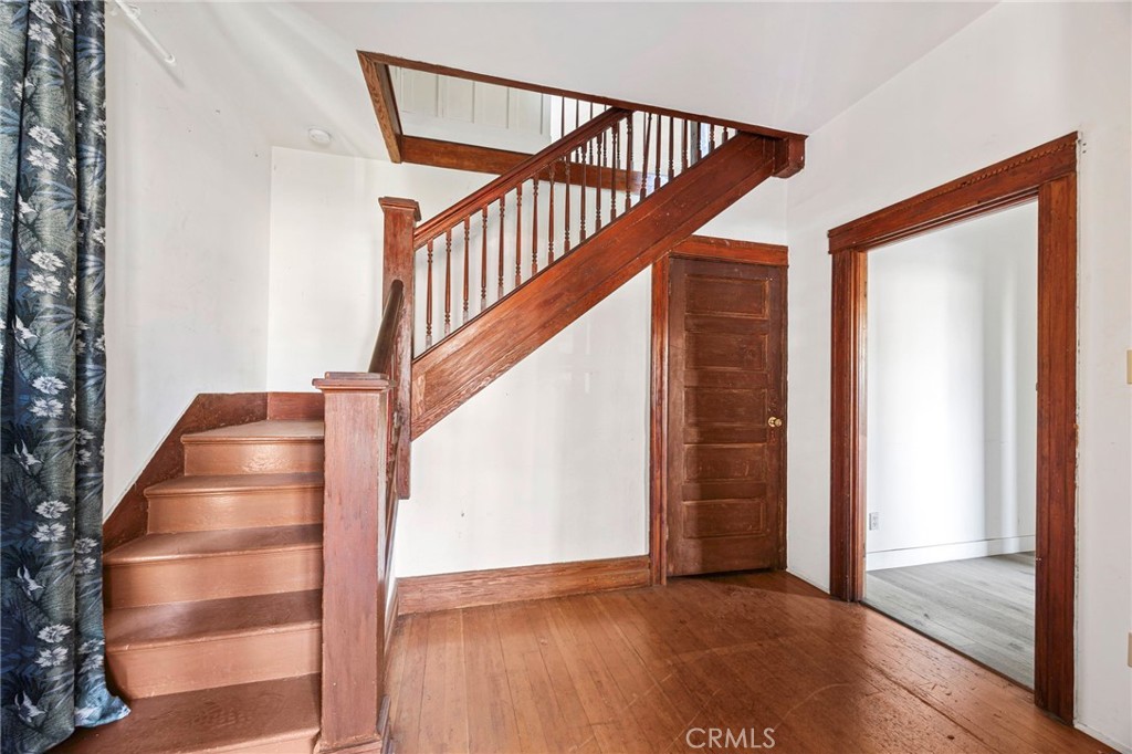 2010 Stanford Avenue Property Photo 14