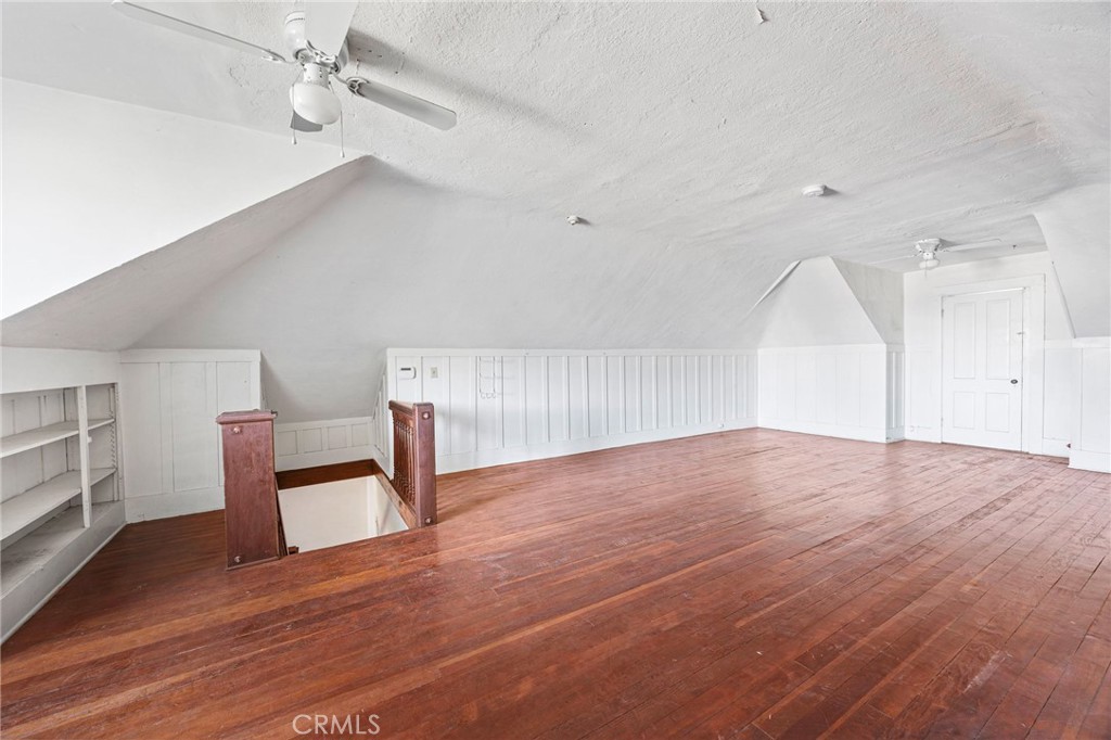 2010 Stanford Avenue Property Photo 15