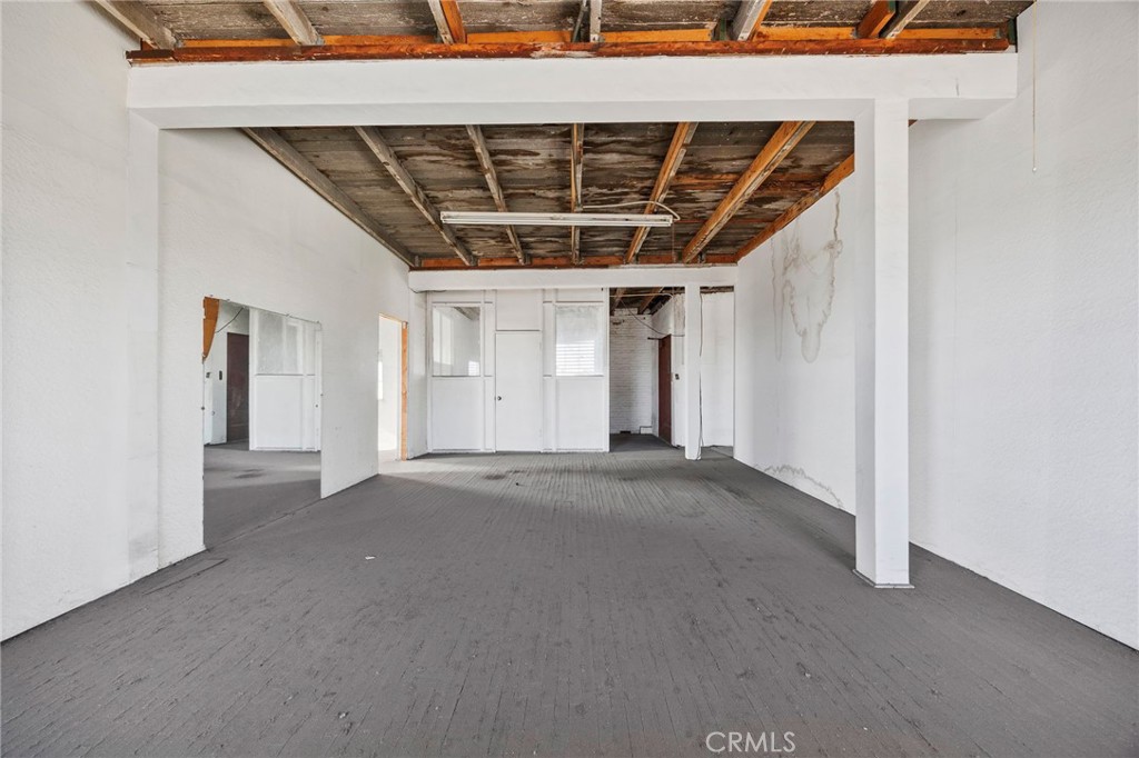 2010 Stanford Avenue Property Photo 27