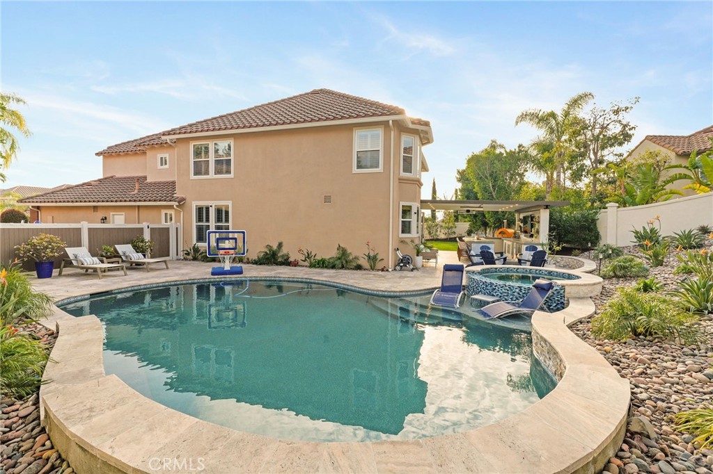 2 Greenspring Property Photo 3