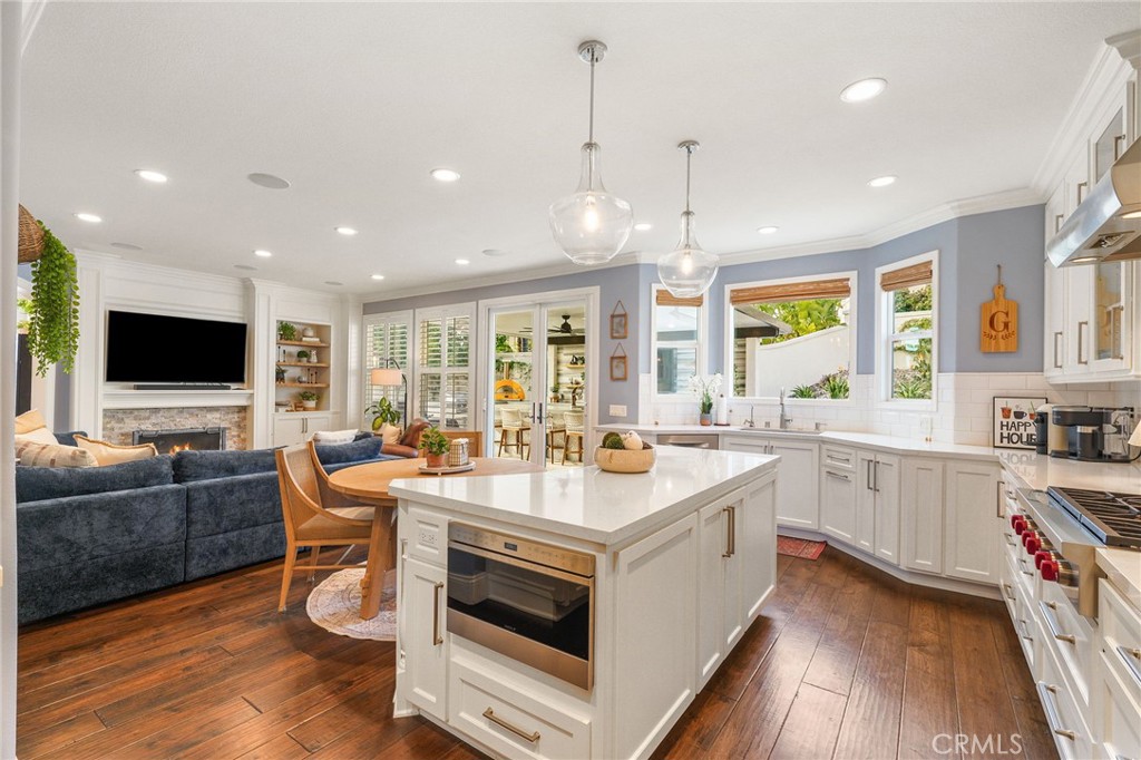 2 Greenspring Property Photo 10