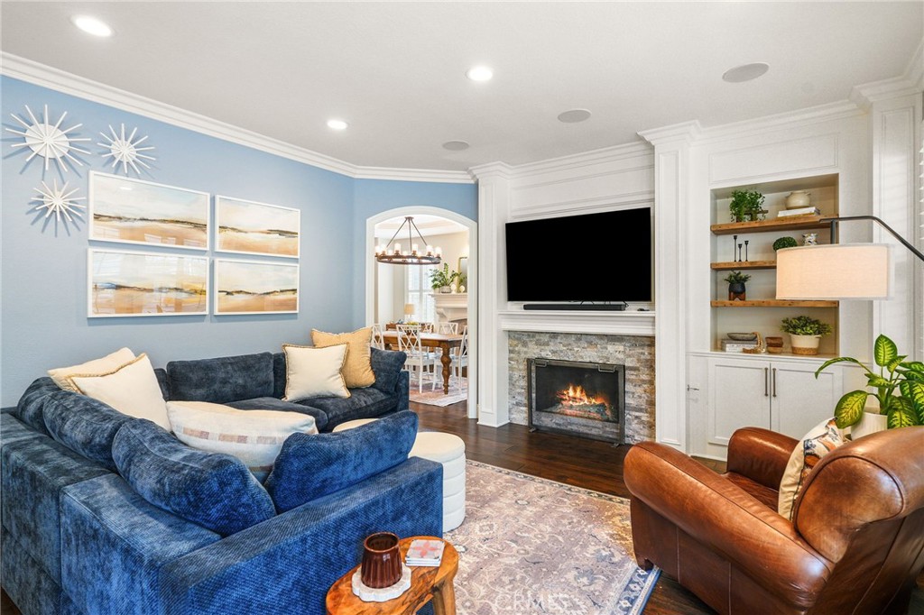 2 Greenspring Property Photo 16