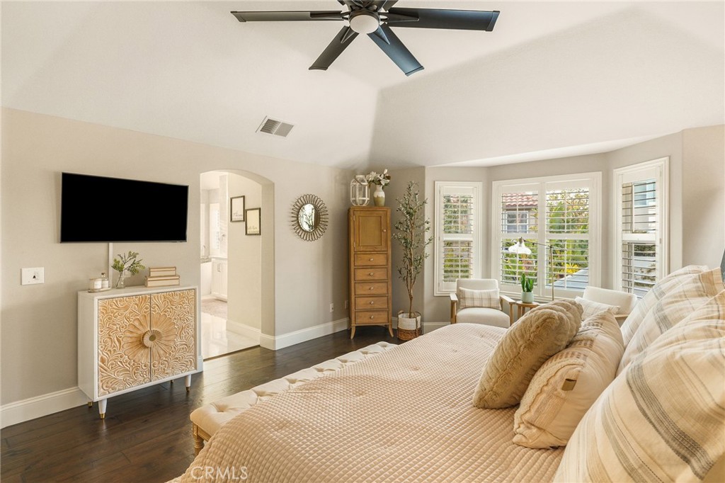 2 Greenspring Property Photo 19