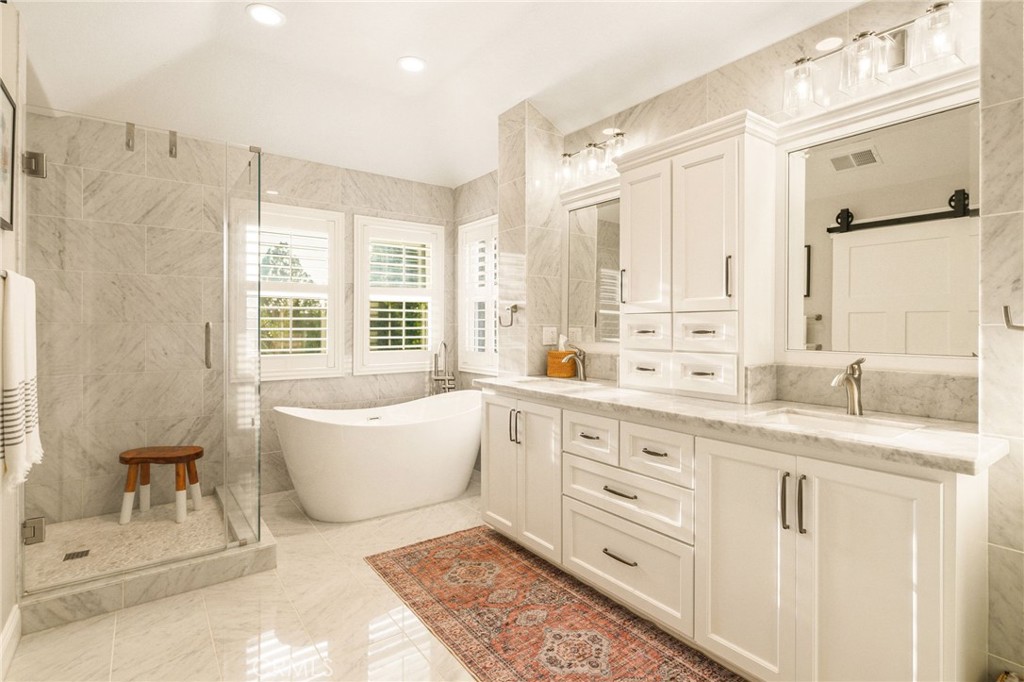 2 Greenspring Property Photo 20