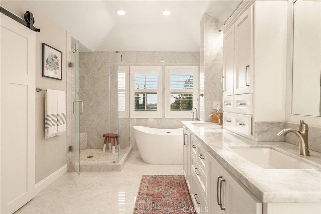 2 Greenspring Property Photo 21