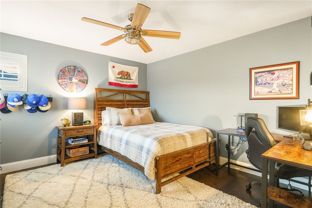 2 Greenspring Property Photo 27