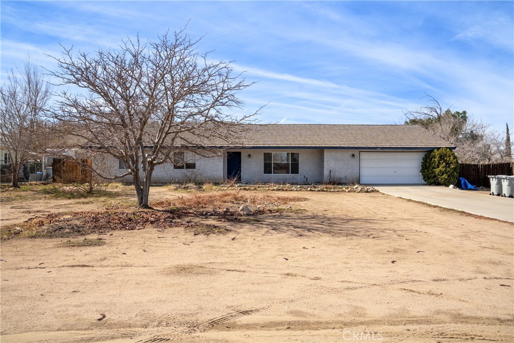9902 Victor Avenue Property Photo 1
