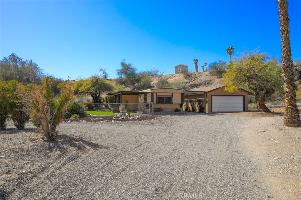 7400 Papago Trail Property Photo
