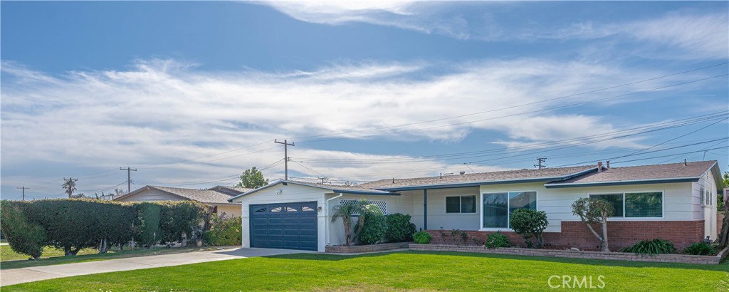 11131 Vinevale Street Property Photo 7