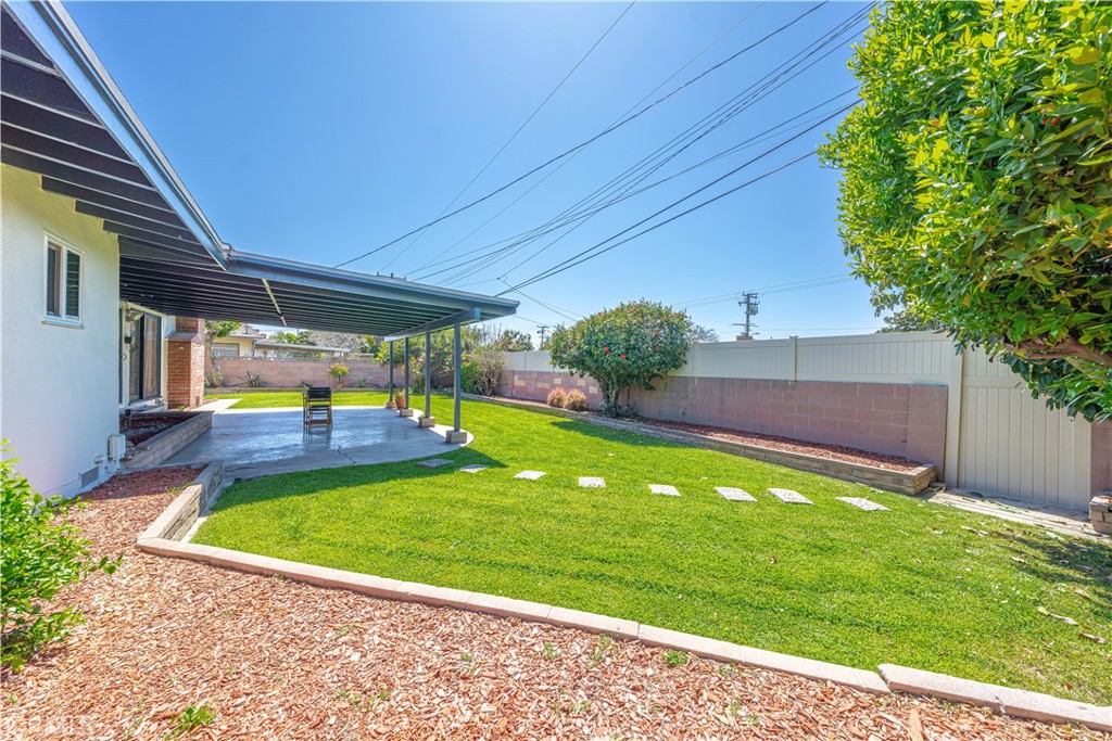 11131 Vinevale Street Property Photo 36