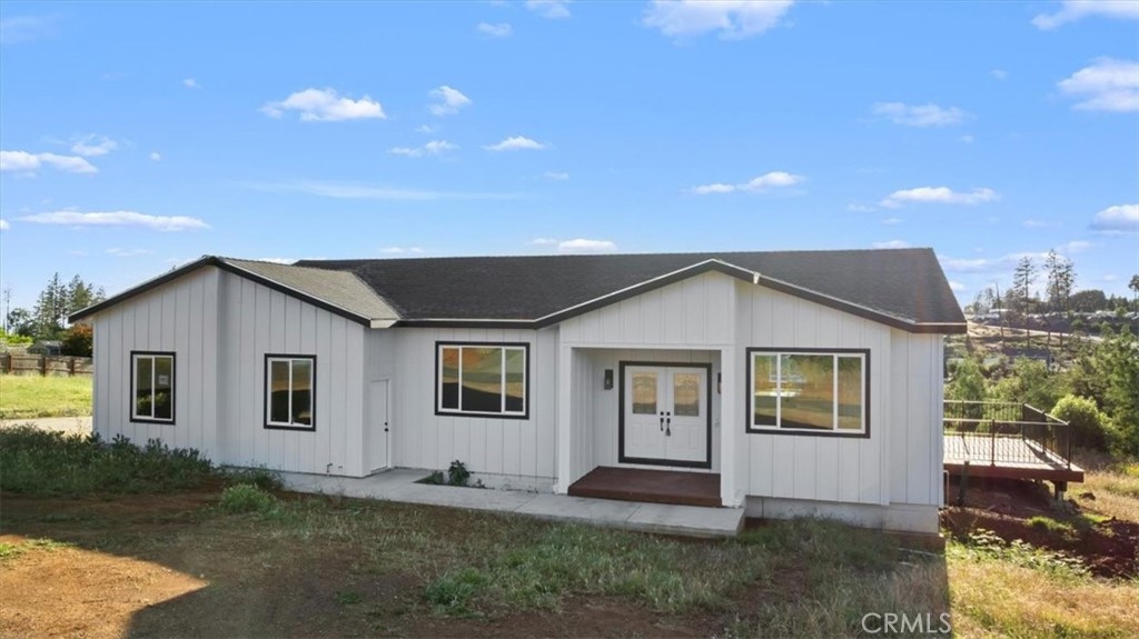 5627 Newland Road Property Photo 1